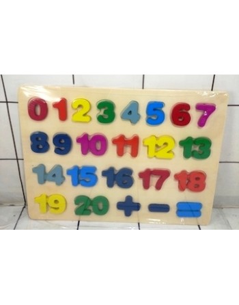 LETRAS Y NUMEROS EN MADERA